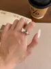 Anillo de café retro francés hueco dorado para mujer, personalizado y exquisito, con incrustación de circonita, anillo abierto en forma de corazón, joyería de diseñador