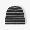 Gorro de Punto Cálido Forrado de Polar a Rayas Otoño e Invierno, Diseño de Bloques de Color, Gorro Casual Engrosado a Prueba de Frío para Hombre