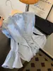 Nueva Moda Azul Estilo Francés Cuello en V Pétalo Manga Larga Camisa para Mujer 2026, Elegante y Adelgazante Versátil Top 11066
