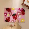 Alfombra de Felpa Tufted de Fresa Rosa de Dibujos Animados Transfronteriza para Entrada de Baño, Puerta de Inodoro, Felpudo Absorbente, Felpudo Antideslizante