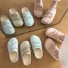 Zapatillas con Diadema de Lazo Estilo Dulce para Mujer 2026 Otoño/Invierno Suela Gruesa Slip-on Forro de Felpa Antideslizantes para Exteriores