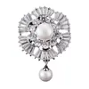 Broche de moda coreano auténtico flor femenina perla de imitación de concha circón microincrustado corsage broche de seda pasador de solapa para ropa