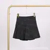 Saia Curta Lulu com Shorts de Yoga Embutidos, Saia de Secagem Rápida para Mulheres, Saia Esportiva de Tênis, Roupa Fitness Anti-Exposição para Mulheres