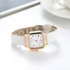 Nuevo Modelo de Reloj Douyin para Mujer, Forma Cuadrada Pequeña de Moda, Báscula Digital para Estudiantes Mujeres, Reloj de Aleación con Correa de Cuero Simple al por Mayor