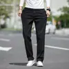 Jeans Casuales Elásticos Versátiles Sueltos Modernos de Pierna Recta para Hombre Jóvenes, Primavera, Otoño e Invierno 2026