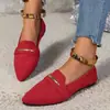 Zapatos planos de mocasín de punta con decoración metálica para mujer, talla grande, estilo europeo y americano, para el otoño de 2026, sin cordones, para el trabajo
