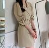 Vestido Blazer Coreano Chic de Doble Botonadura para Mujer Otoño/Invierno 2026 con Cinturón, Ceñidor de Cintura, Abrigo Corto Adelgazante