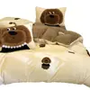 Juego de Cuatro Piezas de Terciopelo de Leche de Invierno Engrosado y Encriptado Juego de Tres Piezas para Dormitorio Calidad Madre e Hijo Sábana de Terciopelo de Leche Funda Nórdica Juego de Terciopelo