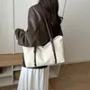 Bolso retro casual estilo coreano Melard para mujer, nueva colección invierno 2026, gran capacidad, adecuado para el trabajo y los desplazamientos