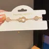 Pulseira Flor de Zircônia Estilo Francês, Luxo Leve, Sensação de Alto Padrão, Pulseira Versátil, Moderna e Elegante, Design de Nicho, Joias para Atacado