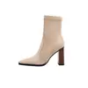 Botas de tornozelo justas de veludo elástico, botas femininas de cano curto, novo estilo de outono, design coreano, cor sólida, salto quadrado, salto ultra-alto, botas femininas de cano curto elásticas com zíper lateral