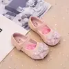 Zapatos de Princesa para Niñas 2026 Nuevo Estilo Zapatos para Niñas Bebé Primavera y Otoño Suela Suave Zapatos Individuales Niños Pequeños y Medianos Elegantes Zapatos Pequeños de Cuero Modernos