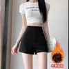 Shorts de Traje Negros para Mujer Verano Ropa Exterior 2026 Nuevo para Estatura Baja Cintura Alta Adelgazantes de Línea A Chica Atrevida Ajustados al Cuerpo Pantalones Cortos