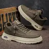 Zapatillas de otoño e invierno para hombre, de caña media, suela gruesa, estilo retro, moda para jóvenes de exterior, cuero, casual, de moda, venta al por mayor