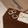 TikTok Explosiones Set de Cuatro Piezas Pendiente de Oreja Lujo Ligero Pendientes de Gama Alta Explosiones en Vivo Pendientes de Nicho de Gama Alta Versátiles para Mujer