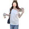 Camiseta feminina de manga curta ombro a ombro, pura e sexy, estilo coreano, design de verão, nicho, slim fit e modeladora, top ombro único para garota ousada