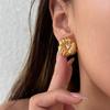 Dazan Wholesale En Stock Transfronterizo Europeo y Americano Tendencia Nicho Ins Acero de Titanio Vintage Ramo de Pan Pendientes Triangulares