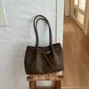 Bolsa retrô de grande capacidade Shuai Mi Jia 2026 outono nova bolsa de ombro para o dia a dia bolsa de mão feminina bolsa Boston