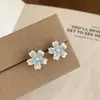 Pendientes Exquisitos de Flor con Goteo de Aceite Estilo Dulce de Lujo Ligero Estilo Francés para Mujer, Diseño Único y Versátil con un Toque de Alta Gama