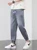 Jeans Elásticos para Hombre 2026 Verano Nuevos Ligeros Holgados Casual Versátiles de Marca de Moda Pantalones Jogger Harem para Hombre