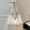 Bolso de mano retro, artístico y de diseño nicho, con un estilo preppy, un bolso de hombro nuevo y moderno, minimalista y de gran capacidad para mujer