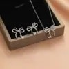Conjunto de Colección de Dos Piezas de Pendientes y Collares Más Vendido Transfronterizo Venta al por Mayor Moda Europea y Americana Cadena de Clavícula Ligera de Lujo Pendientes
