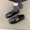 Mocasines Estilo Retro Británico con Forro de Lana para Mujer 2026 Otoño/Invierno Nuevos Zapatos Pequeños de Cuero Perforados Brogue de Suela Plana