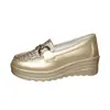 Comercio Electrónico Transfronterizo Tallas Grandes Otoño 2026 Nuevos Zapatos Casuales de Suela Gruesa Color Sólido Cadena Metálica Tacón de Cuña Ligeros Planos de Punta Redonda