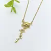 Collar de Acero Inoxidable para Mujer Joyería de Nicho Versátil Colgante de Cobre Cadena Elegante para Clavícula Joyería Cadena de Lujo Ligero