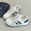 Tenis Blancos de Suela Gruesa para Mujer, Nuevo Modelo 2026, Primavera y Otoño, Adecuados para Combinar con Faldas, Zapatos Deportivos Casuales de Entrenamiento Alemanes, Tenis Versátiles Populares