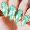 Rombos Multifacéticos Estéreo 3D Fantasma Metal Galvanizado Brillante Manicura Moda Europea y Americana Cabeza Redonda Almendra Azul y Verde Uñas Postizas