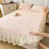 Lençol de Coelho Plush Espesso Francês Peça Única Colcha de Veludo Leite de Inverno com Saia Forrada com Lã Protetor de Colchão Tudo Incluído
