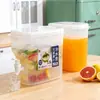 Jarra para agua fría con grifo incorporado, diseño moderno y simple, adecuada para hacer bebidas de limón y frutas, se puede colocar en el refrigerador, cubo de plástico para uso doméstico
