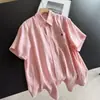 2026 Nova Camisa Casual de Linho Solta com Mangas Curtas Redutora de Idade Cardigan Curto Top Curto Atacado H10AT056