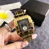 Reloj de Lujo Ligero Plateado para Hombre con Esfera Negra Cuadrada, Marcadores de Hora Romanos, Diseño de Correa de Acero, Reloj de Cuarzo Versátil y Elegante para Hombre
