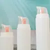 Fornecedor Fabricante Cabeça de Pinguim Fivela Total de Plástico PP Garrafa a Vácuo Tipo Empurrador com Mola Plástica Frasco de Cosméticos com Loção