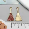 Halloween Transfronterizo Fantasma Peculiar Escoba Murciélago Sombrero de Mago Pulsera DIY Collar Llavero Colgante Pequeño