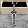 Colgante Retro de Acero Inoxidable Europeo y Americano para Hombres y Mujeres, Accesorio de Collar de Espada Rota Tridimensional