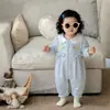 Mameluco de Verano para Recién Nacido Azul Claro Bordado con Lazo Dulce y Cuello de Muñeca, Mameluco de Manga Larga para Salidas de Bebé