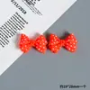 Accesorios de Resina de Dibujos Animados con Lazo de Puntos Pegamento Blanco DIY Hecho a Mano Funda para Teléfono Móvil Pegatina de Patín sobre Hielo Agujero para Pasador Hebilla de Zapato