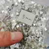 Atacado do Fabricante Joias de Diamante para Nail Art K9 Diamantes Grandes Acessórios para Unhas Joias DIY Misturadas Prata Branco Fundo Plano Joias Adesivos de Diamante