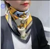 2025 Novo Lenço Quadrado com Fivela Magnética Feminino Primavera e Outono All-match Fashion Fivela de Pescoço Lenço Triângulo Lenço de Seda