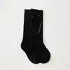 Calcetines de Algodón Sin Costuras Otoño e Invierno Estilo Nuevo Calcetines para Niños de Caña Alta Calcetines para Estudiantes Niños Medianos y Grandes Estilo Coreano Calcetines para Pantorrilla de Niñas Venta al por Mayor