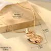 Moda europea y americana diseño de nicho pendientes geométricos tridimensionales anillo de plata oro cepillado collar de color amor joyería exagerada