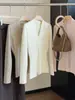 Suéter Cárdigan de Punto Suave y Esponjoso con Cuello en V de Temperamento para Mujer 2026 Nuevo Otoño Estilo Coreano Delgado Top Base