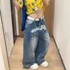 Jeans de Verano Retro Americano con Estampado de Letras y Estrellas, Diseño Rasgado de Cimitarra, Pierna Ancha Suelta Adelgazante