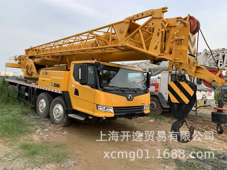 qy70k crane (7)