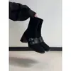 Botas Femininas Curtas de Salto Alto Slim-Fit com Bico Quadrado, Design Elástico Estiloso, Estilo Britânico e Design de Fivela de Cinto