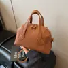 Bolso de Mano Retro Estilo Francés con Patrón de Lichi para Mujer Verano 2025 de Alta Gama Elegante Versátil Bolso de Hombro Cruzado para Ropa de Trabajo