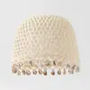 Sombrero de Ganchillo Vintage Tejido a Mano Estilo Étnico con Colgante de Perla, Tocado para Mujer, Suéter Hueco Artístico Retro para Primavera y Verano